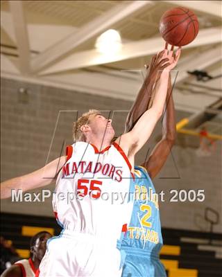 Thumbnail 3 in Burbank vs. Mira Loma (Del Oro Invitational) photogallery.