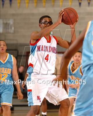 Thumbnail 2 in Burbank vs. Mira Loma (Del Oro Invitational) photogallery.