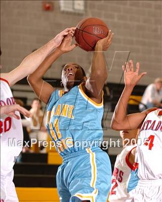 Thumbnail 3 in Burbank vs. Mira Loma (Del Oro Invitational) photogallery.
