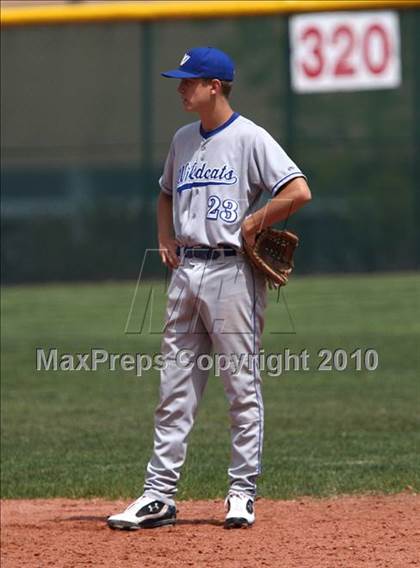 Thumbnail 2 in Fruita Monument @ Regis Jesuit (5A District Playoff) photogallery.