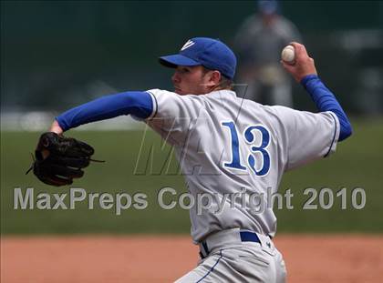 Thumbnail 1 in Fruita Monument @ Regis Jesuit (5A District Playoff) photogallery.