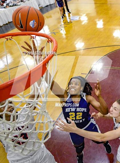 Thumbnail 3 in New Hope Academy vs. Miami Country Day (GEICO National Tournament Semifinal) photogallery.