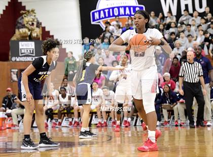 Thumbnail 1 in New Hope Academy vs. Miami Country Day (GEICO National Tournament Semifinal) photogallery.