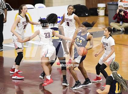 Thumbnail 2 in New Hope Academy vs. Miami Country Day (GEICO National Tournament Semifinal) photogallery.