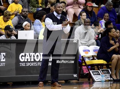 Thumbnail 1 in New Hope Academy vs. Miami Country Day (GEICO National Tournament Semifinal) photogallery.