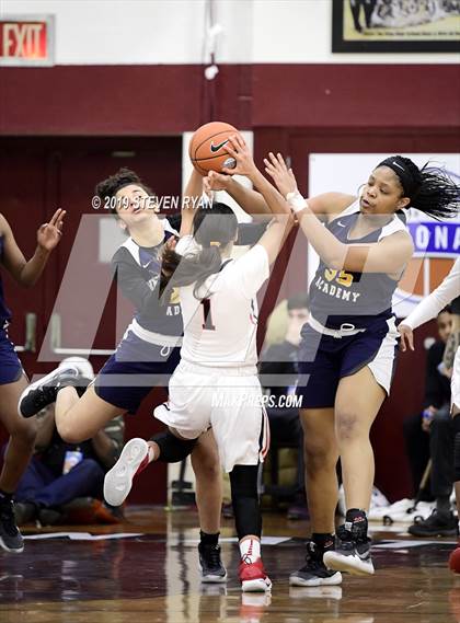 Thumbnail 2 in New Hope Academy vs. Miami Country Day (GEICO National Tournament Semifinal) photogallery.