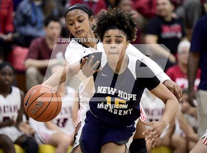 Thumbnail 1 in New Hope Academy vs. Miami Country Day (GEICO National Tournament Semifinal) photogallery.