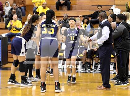 Thumbnail 2 in New Hope Academy vs. Miami Country Day (GEICO National Tournament Semifinal) photogallery.