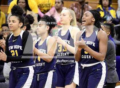 Thumbnail 3 in New Hope Academy vs. Miami Country Day (GEICO National Tournament Semifinal) photogallery.