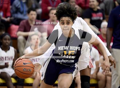 Thumbnail 3 in New Hope Academy vs. Miami Country Day (GEICO National Tournament Semifinal) photogallery.