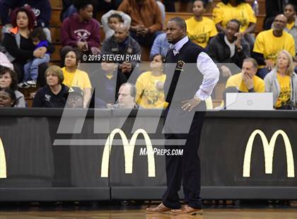 Thumbnail 3 in New Hope Academy vs. Miami Country Day (GEICO National Tournament Semifinal) photogallery.