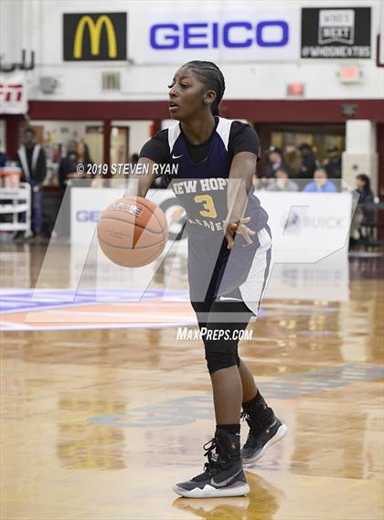 Thumbnail 2 in New Hope Academy vs. Miami Country Day (GEICO National Tournament Semifinal) photogallery.