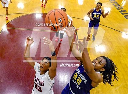 Thumbnail 3 in New Hope Academy vs. Miami Country Day (GEICO National Tournament Semifinal) photogallery.