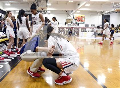 Thumbnail 3 in New Hope Academy vs. Miami Country Day (GEICO National Tournament Semifinal) photogallery.