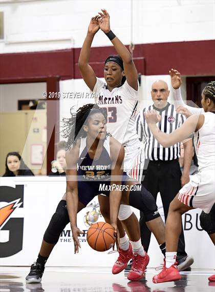 Thumbnail 2 in New Hope Academy vs. Miami Country Day (GEICO National Tournament Semifinal) photogallery.