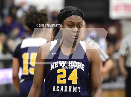 Thumbnail 1 in New Hope Academy vs. Miami Country Day (GEICO National Tournament Semifinal) photogallery.
