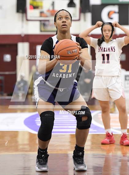 Thumbnail 1 in New Hope Academy vs. Miami Country Day (GEICO National Tournament Semifinal) photogallery.