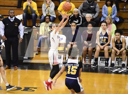 Thumbnail 2 in New Hope Academy vs. Miami Country Day (GEICO National Tournament Semifinal) photogallery.