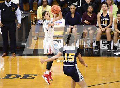Thumbnail 1 in New Hope Academy vs. Miami Country Day (GEICO National Tournament Semifinal) photogallery.