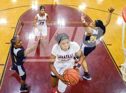 Thumbnail 2 in New Hope Academy vs. Miami Country Day (GEICO National Tournament Semifinal) photogallery.