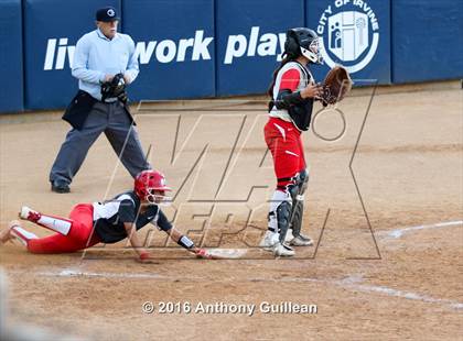 Thumbnail 3 in Mater Dei vs. Orange Lutheran (CIF SS Div 1 Final) photogallery.
