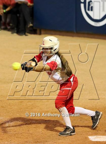 Thumbnail 2 in Mater Dei vs. Orange Lutheran (CIF SS Div 1 Final) photogallery.