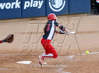 Thumbnail 1 in Mater Dei vs. Orange Lutheran (CIF SS Div 1 Final) photogallery.