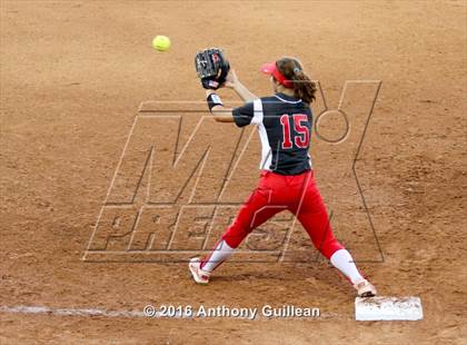 Thumbnail 2 in Mater Dei vs. Orange Lutheran (CIF SS Div 1 Final) photogallery.