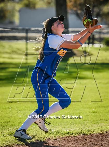 Thumbnail 3 in Agoura vs. Simi Valley photogallery.