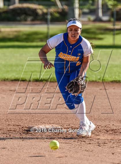 Thumbnail 3 in Agoura vs. Simi Valley photogallery.