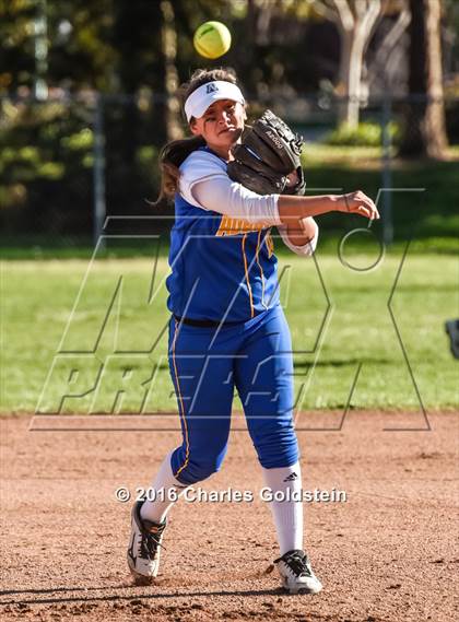 Thumbnail 2 in Agoura vs. Simi Valley photogallery.