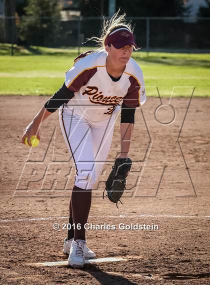 Thumbnail 1 in Agoura vs. Simi Valley photogallery.