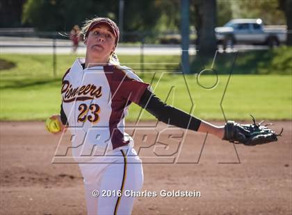 Thumbnail 1 in Agoura vs. Simi Valley photogallery.