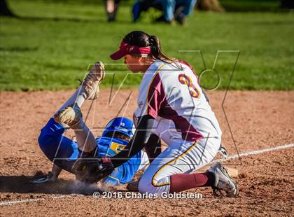 Thumbnail 3 in Agoura vs. Simi Valley photogallery.