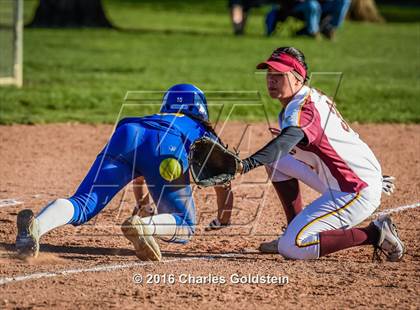 Thumbnail 2 in Agoura vs. Simi Valley photogallery.