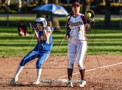 Thumbnail 1 in Agoura vs. Simi Valley photogallery.