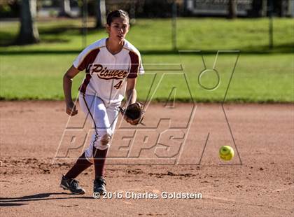 Thumbnail 2 in Agoura vs. Simi Valley photogallery.