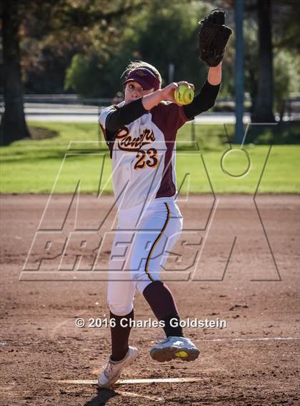 Thumbnail 3 in Agoura vs. Simi Valley photogallery.