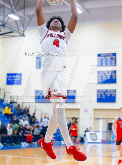 Thumbnail 3 in Gainesville vs Dutchtown (GA Elite 8 Tip Off Classic) photogallery.