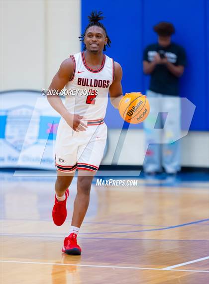 Thumbnail 1 in Gainesville vs Dutchtown (GA Elite 8 Tip Off Classic) photogallery.