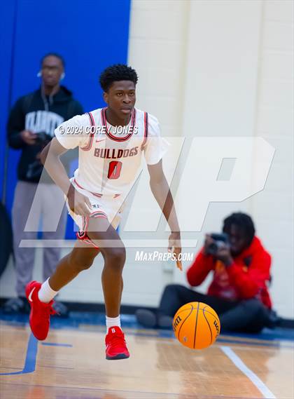 Thumbnail 3 in Gainesville vs Dutchtown (GA Elite 8 Tip Off Classic) photogallery.