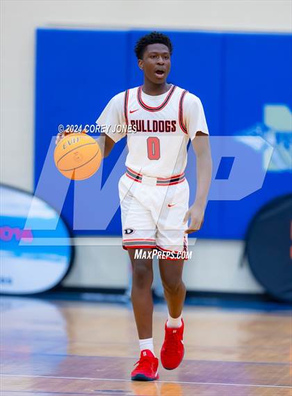 Thumbnail 1 in Gainesville vs Dutchtown (GA Elite 8 Tip Off Classic) photogallery.