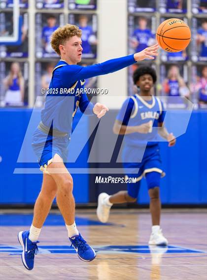 Thumbnail 2 in SouthLake Christian Academy @ Christ the King photogallery.