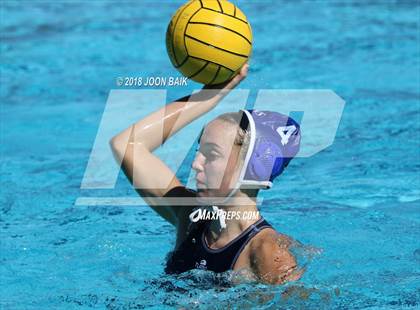 Thumbnail 2 in Acalanes vs St.Francis photogallery.