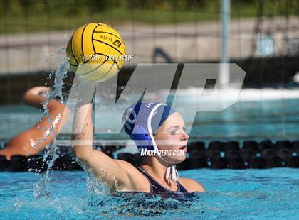 Thumbnail 2 in Acalanes vs St.Francis photogallery.