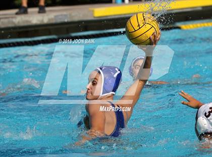 Thumbnail 2 in Acalanes vs St.Francis photogallery.