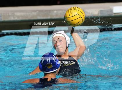 Thumbnail 3 in Acalanes vs St.Francis photogallery.