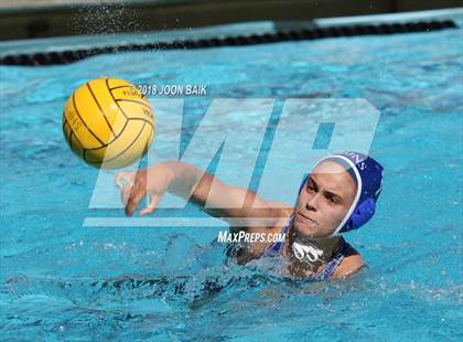 Thumbnail 1 in Acalanes vs St.Francis photogallery.