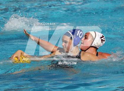 Thumbnail 2 in Acalanes vs St.Francis photogallery.