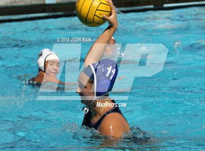Thumbnail 1 in Acalanes vs St.Francis photogallery.